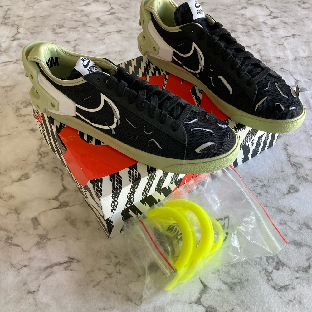 Nike mens Blazer Low / ACRNM  DO9373 001 size 9.5. NWT